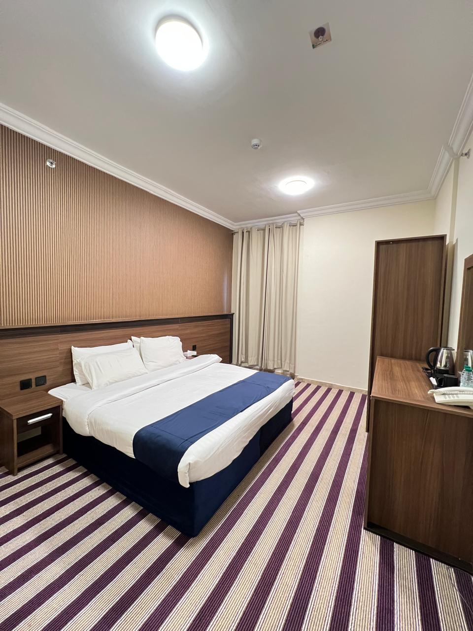 فندق عصفور العزيزية